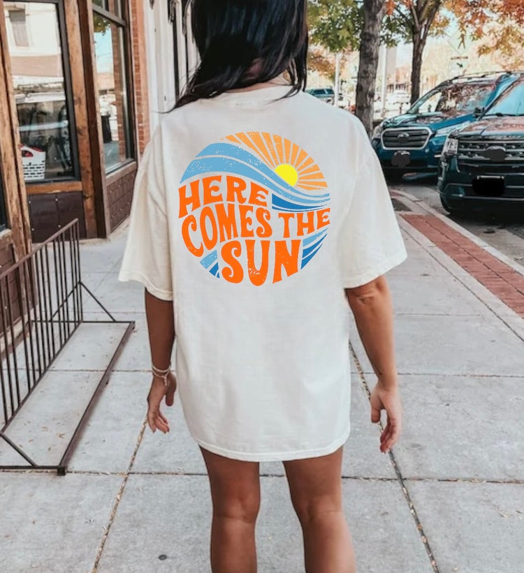 Here Comes The Sun Retro T-Shirts Hippo Boutique