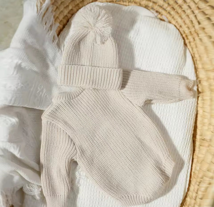 Newborn Baby Knit Bodysuit with Knitted Hat Hippo Boutique