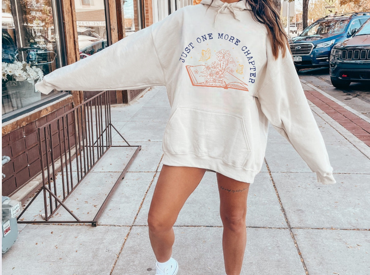 Just One More Chapter Sweatshirt Hippo Boutique