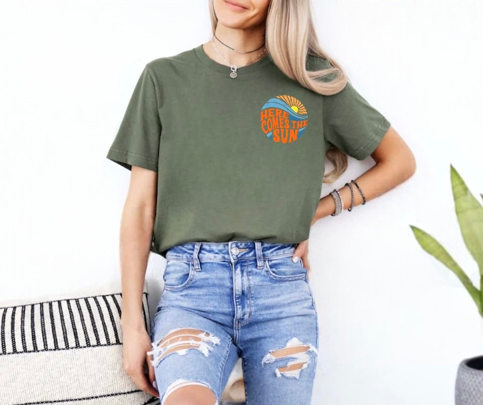 Here Comes The Sun Retro T-Shirts Hippo Boutique