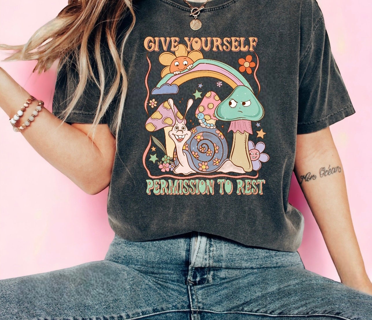 Retro Flower Rainbow Oversized Washed Women s T Shirt