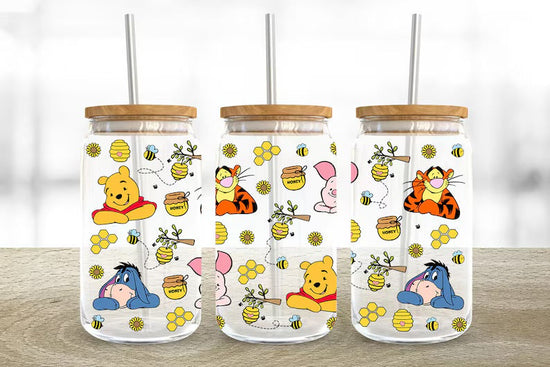 Pooh and friends Glass Tumbler with Bamboo Lid Hippo Boutique