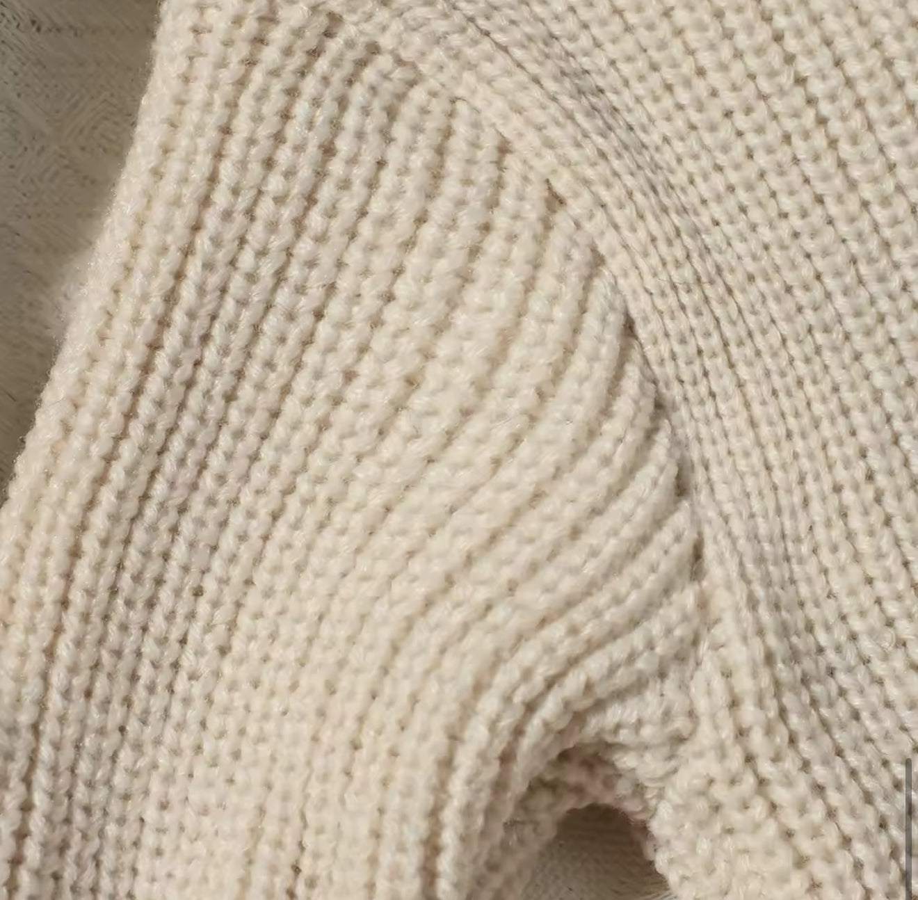 Newborn Baby Knit Bodysuit with Knitted Hat Hippo Boutique