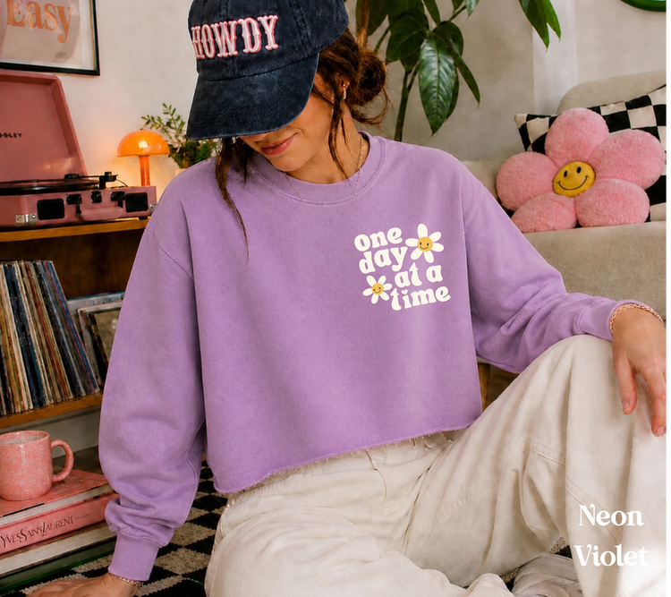 Cropped Sweatshirt - One day at a time Hippo Boutique