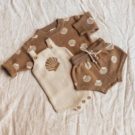 Sea Shell Baby Outfit set top and bummies Hippo Boutique