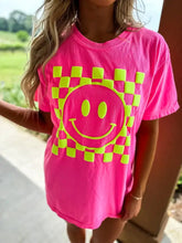 Neon Pink Checkered Smiley T-shirt Hippo Boutique