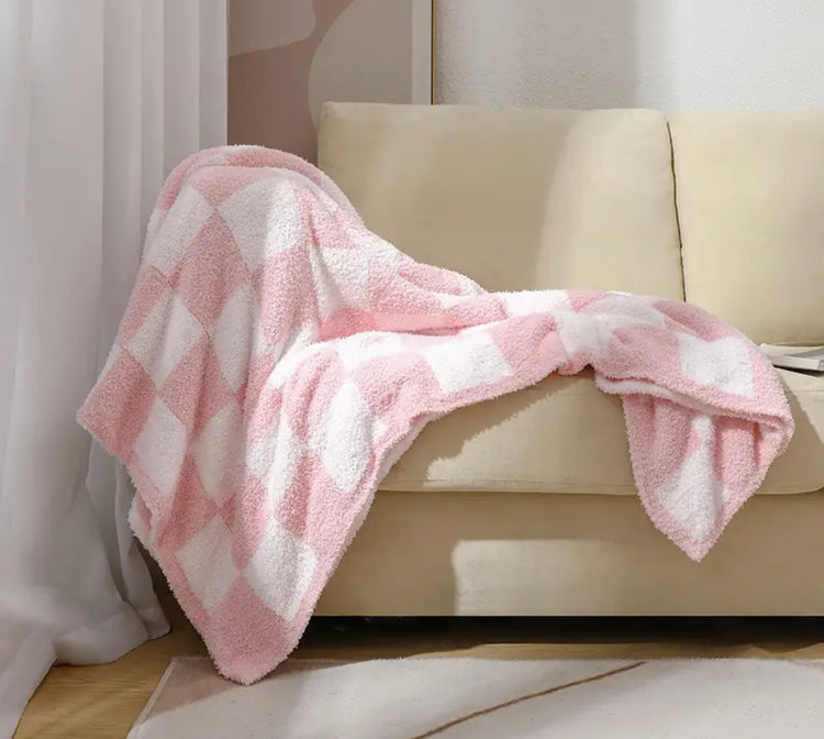 Checkered Blanket Hippo Boutique