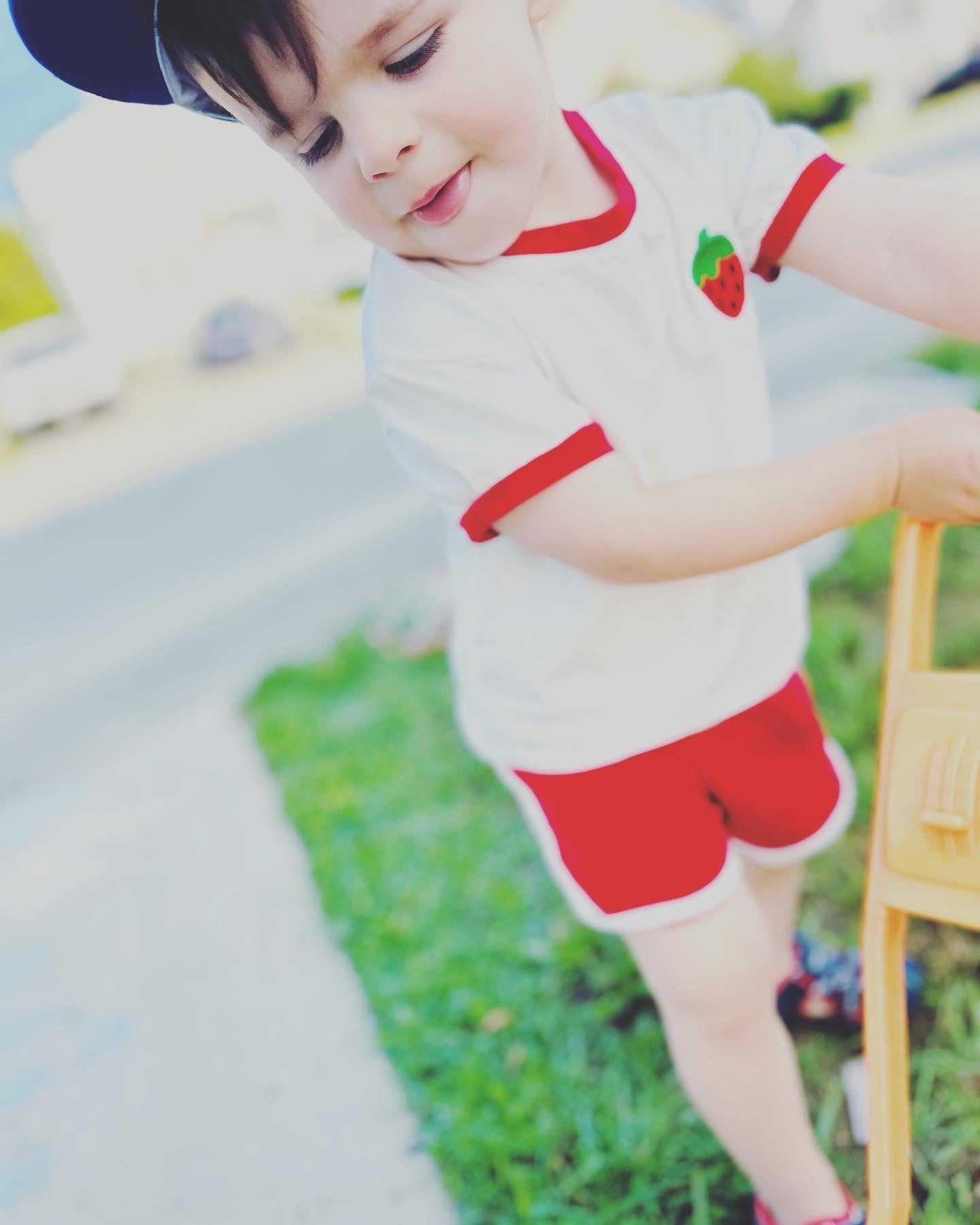 Fruity T-Shirt & Shorts Set Hippo Boutique