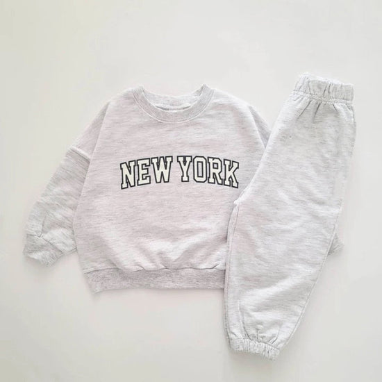 New York Oversized Sweatshirt Outfit - Hippo Boutique