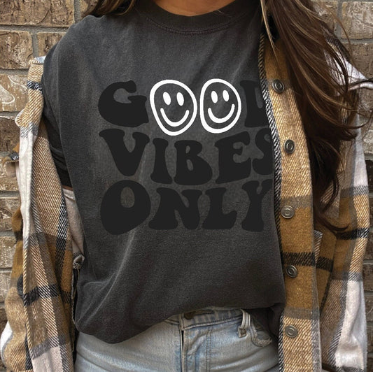 Vintage Good Vibes Only baggy oversized unisex tshirts/women’s clothes/t-shirts/oversized/shirt/tee/baggy/women/top/unisex/clothing/retro