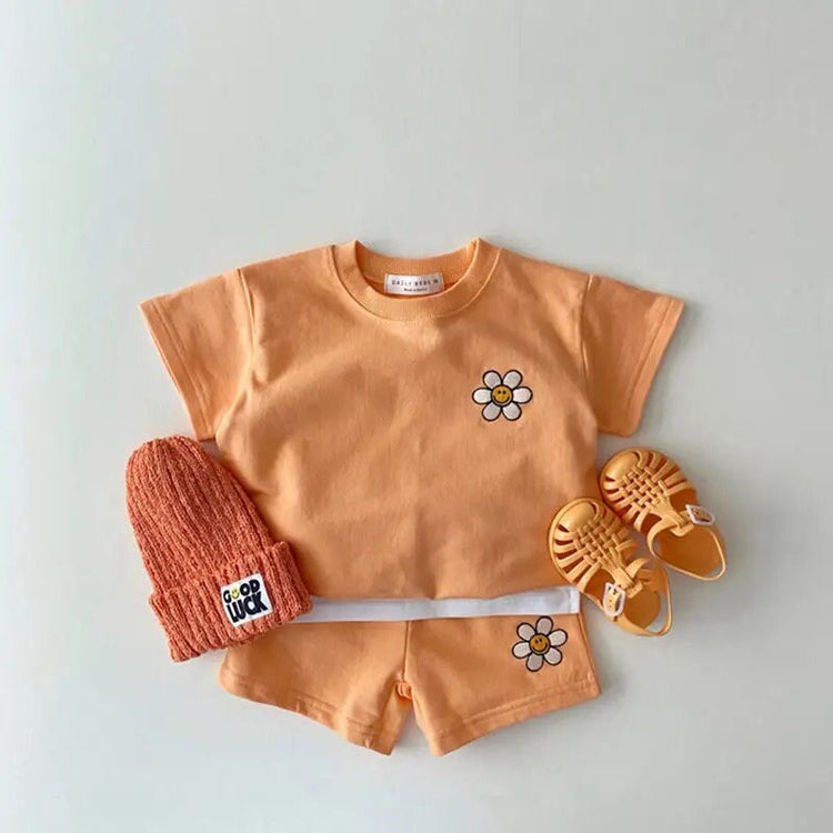 Baby and kids Summer smiley cotton Clothing set Toddler Clothes, outfit, shirt, shorts, summer, retro, flower - Hippo Boutique
