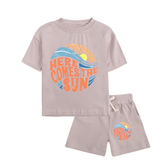Here Comes The Sun T-Shirt & Shorts Set - Hippo Boutique