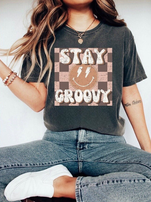 Retro Stay Groovy oversized unisex tshirts/women’s clothes/t-shirts/oversized/tee/graphic tee/floral/retro/beach/cool/cute/girls/top