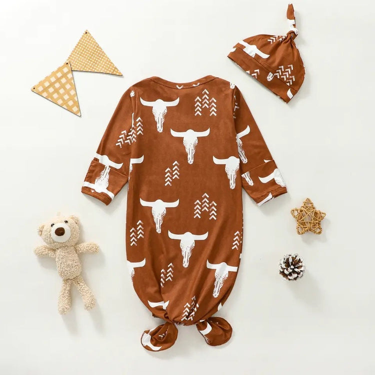 Highland Cow Newborn Baby Swaddle Blanket Wrap Bodysuit + hat | baby girl gift | announcement | baby shower | knot gown | handmade