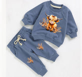 Highland cow French Terry Baby Outfit set sweatshirt and pants / baby clothes / soft / sweater / baby girl boy / baby shower / baby gift