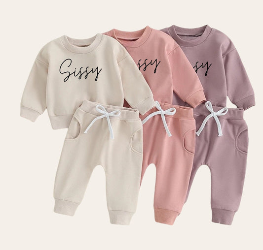Sissy Baby girl sweatshirt and pants outfit | Newborn | sister shirt | sweatshirt newborn Clothes | Baby Gift | Baby girl crewneck big sis