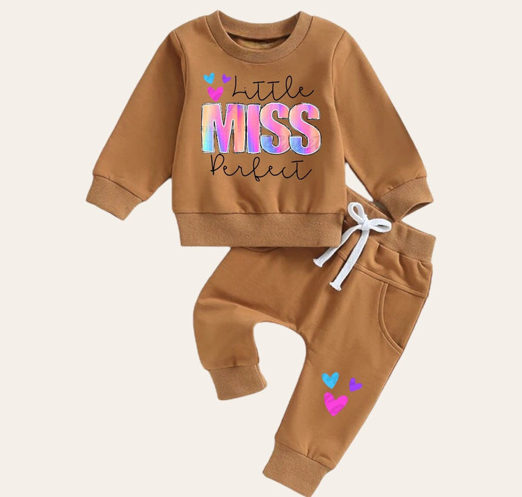Baby girl sweatshirt and pants outfit | Newborn | sister shirt | baby sweatshirt /newborn Clothes | Baby Gift | Baby girl crewneck / cute
