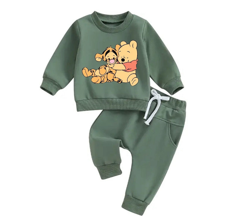 Pooh tigger Baby Outfit set sweatshirt and pants / baby clothes / cute / baby girl boy / baby shower / baby gift \ baby sweat / sweater
