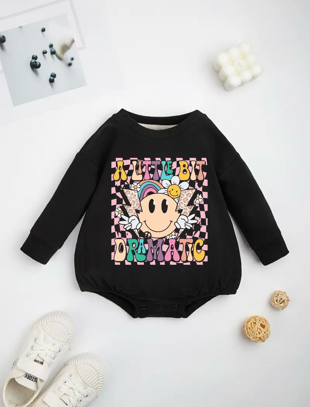 Retro baby girl SWEATSHIRT Romper bodysuit / baby clothes / baby sweater / bubble onesie / baby girl / baby gift / newborn / new baby