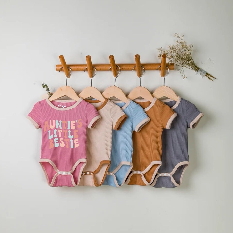 aunties best baby bodysuit, newborn Bodysuit, retro baby, Baby Shower, for Baby Girl, Baby Gift, baby announcement, baby boy gift, aunt gift
