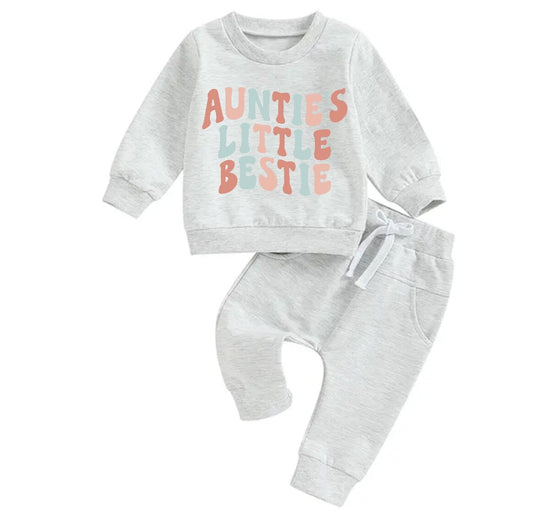 Aunties bestie Baby Outfit set sweatshirt and pants, baby clothes, baby girl boy, baby shower, baby gift, baby sweat, newborn, aunt gift